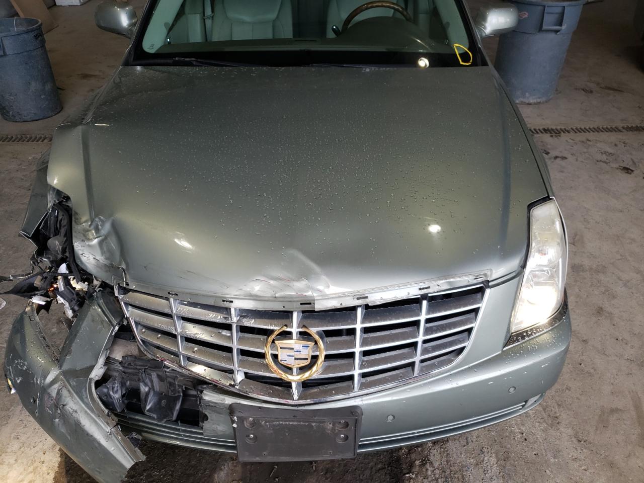 Photo 7 from auction – 2006 CADILLAC DTS with VIN 1G6KD57Y96U122480