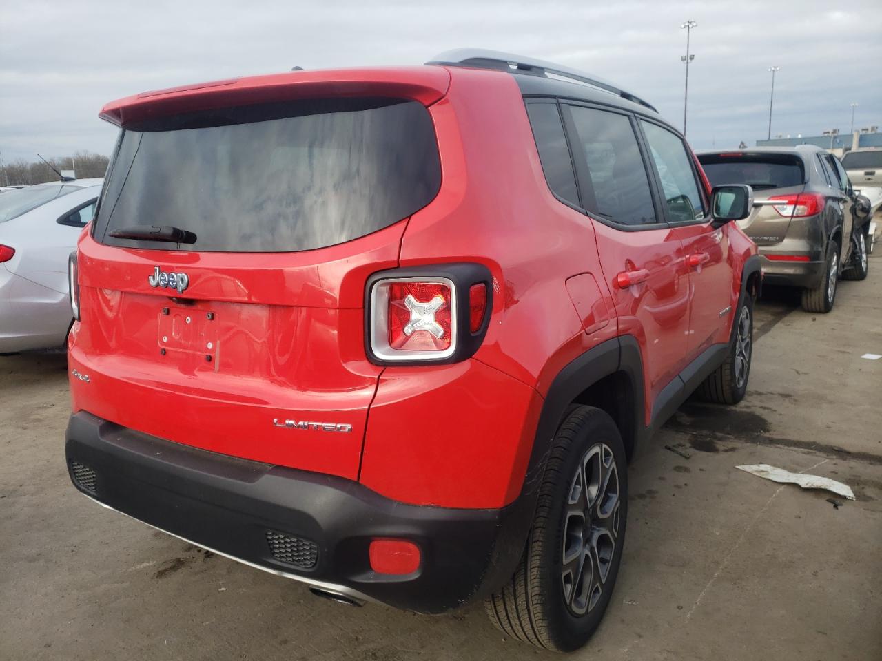 Photo 4 from auction – 2017 JEEP RENEGADE L with VIN ZACCJBDB3HPF05408