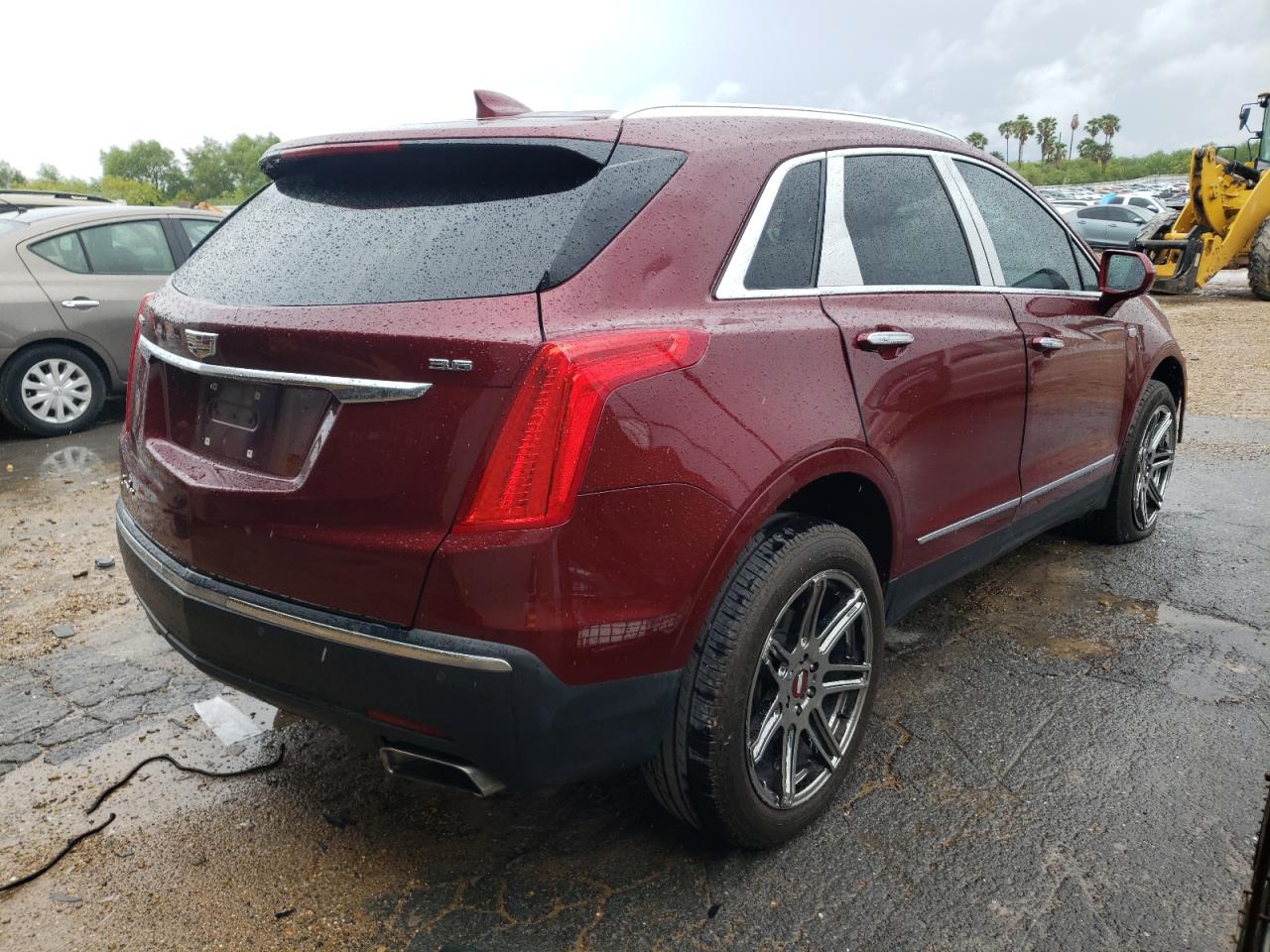 Photo 4 from auction – 2017 CADILLAC XT5 PREMIU with VIN 1GYKNCRS5HZ102394