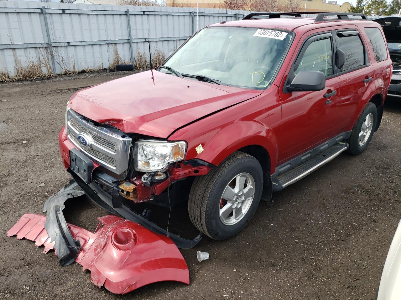 Photo 2 from auction – 2011 FORD ESCAPE XLT with VIN 1FMCU9DG0BKA35041