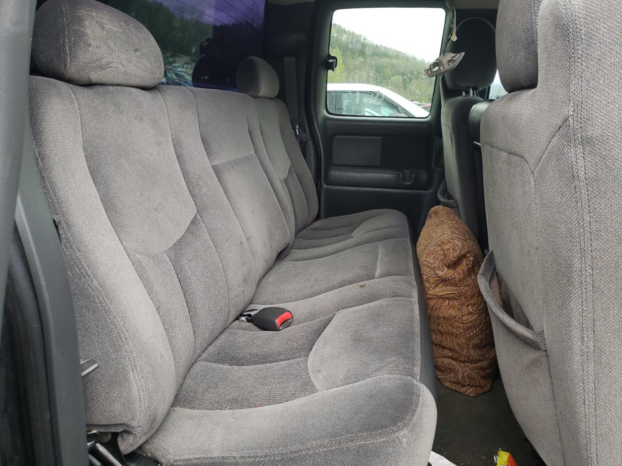 Photo 6 from auction – 2004 GMC NEW SIERRA with VIN 2GTEK19T941182181