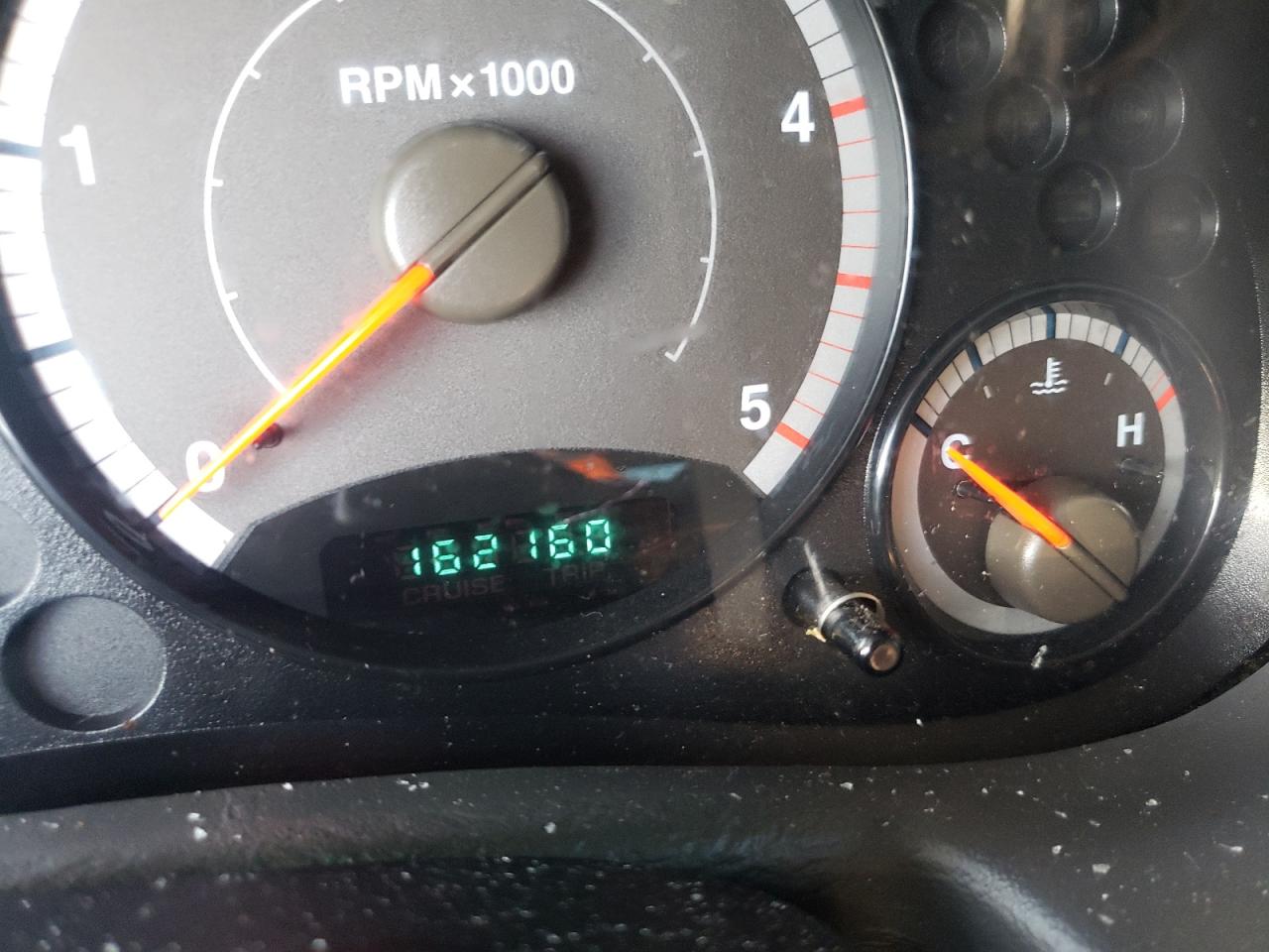 Photo 8 from auction – 2006 JEEP LIBERTY SP with VIN 1J8GL48546W266178