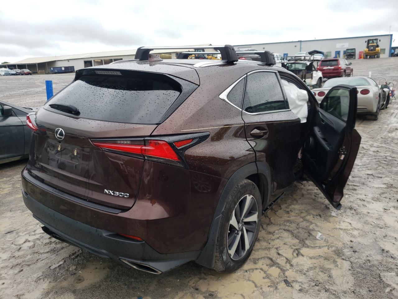 Photo 4 from auction – 2018 LEXUS NX 300 BAS with VIN JTJBARBZ9J2173122