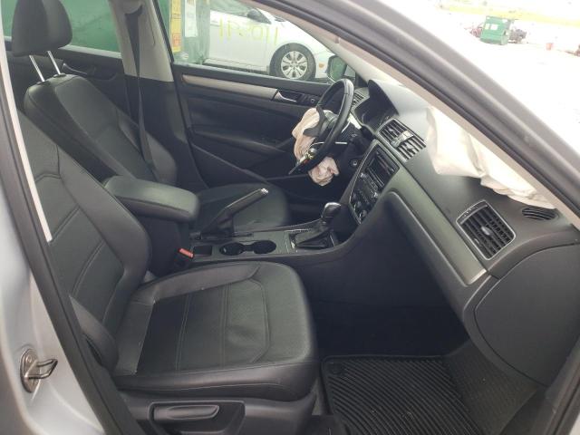 Photo 5 from auction – 2014 VOLKSWAGEN PASSAT S with VIN 1VWAT7A37EC056307