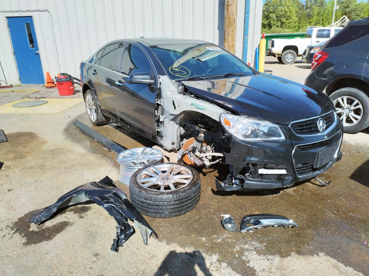 CHEVROLET SS 2015 with VIN 6G3F15RW7FL115300 - Photo from auction