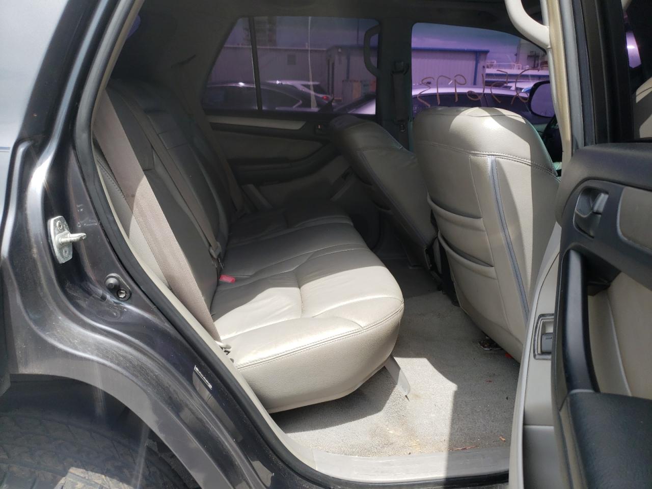 Photo 6 from auction – 2006 TOYOTA 4RUNNER SR with VIN JTEZU14RX68060206