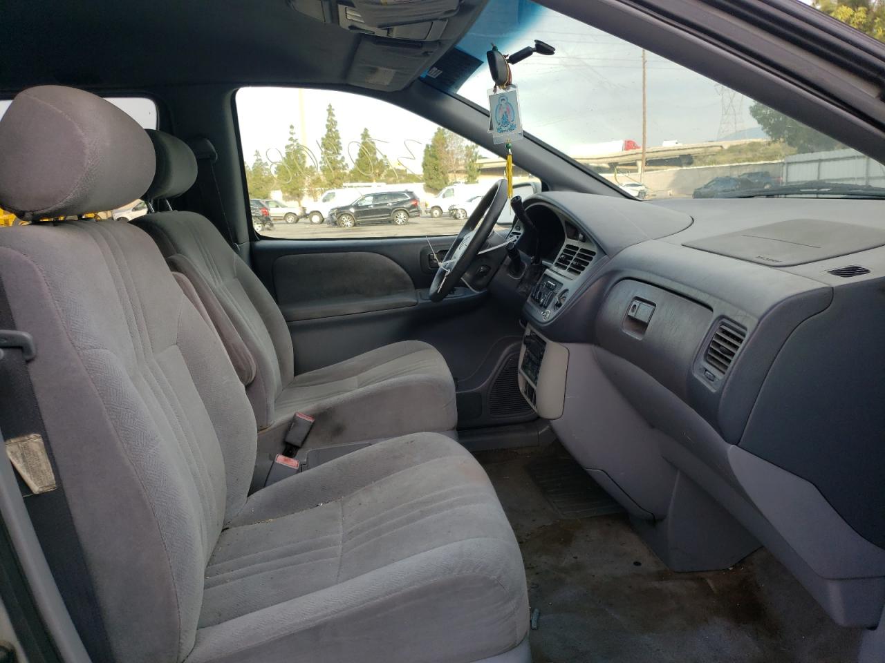 Photo 5 from auction – 2003 TOYOTA SIENNA LE with VIN 4T3ZF13C43U550108