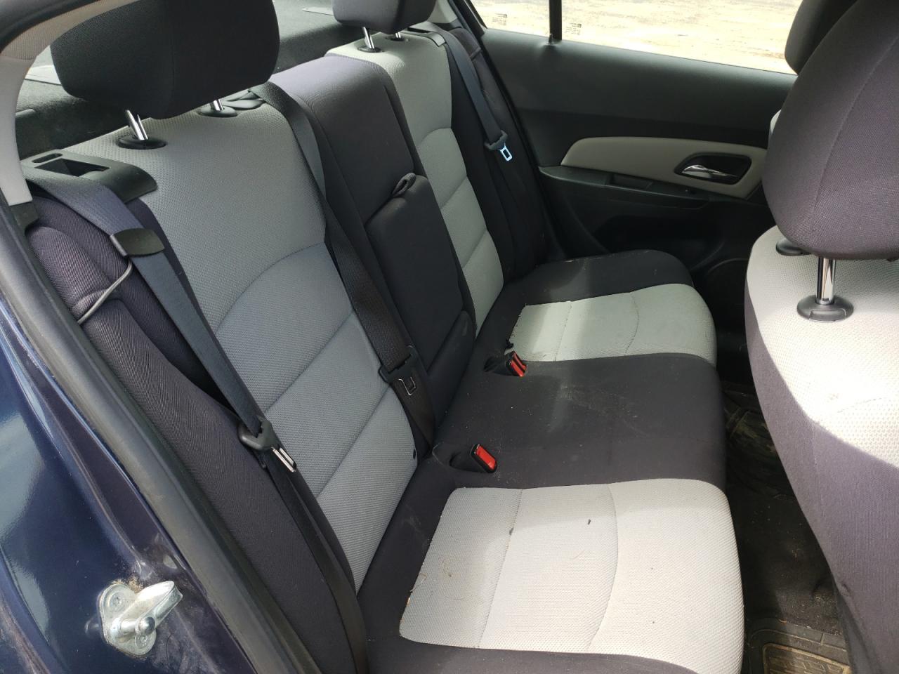 Photo 6 from auction – 2014 CHEVROLET CRUZE LS with VIN 1G1PA5SH4E7153533