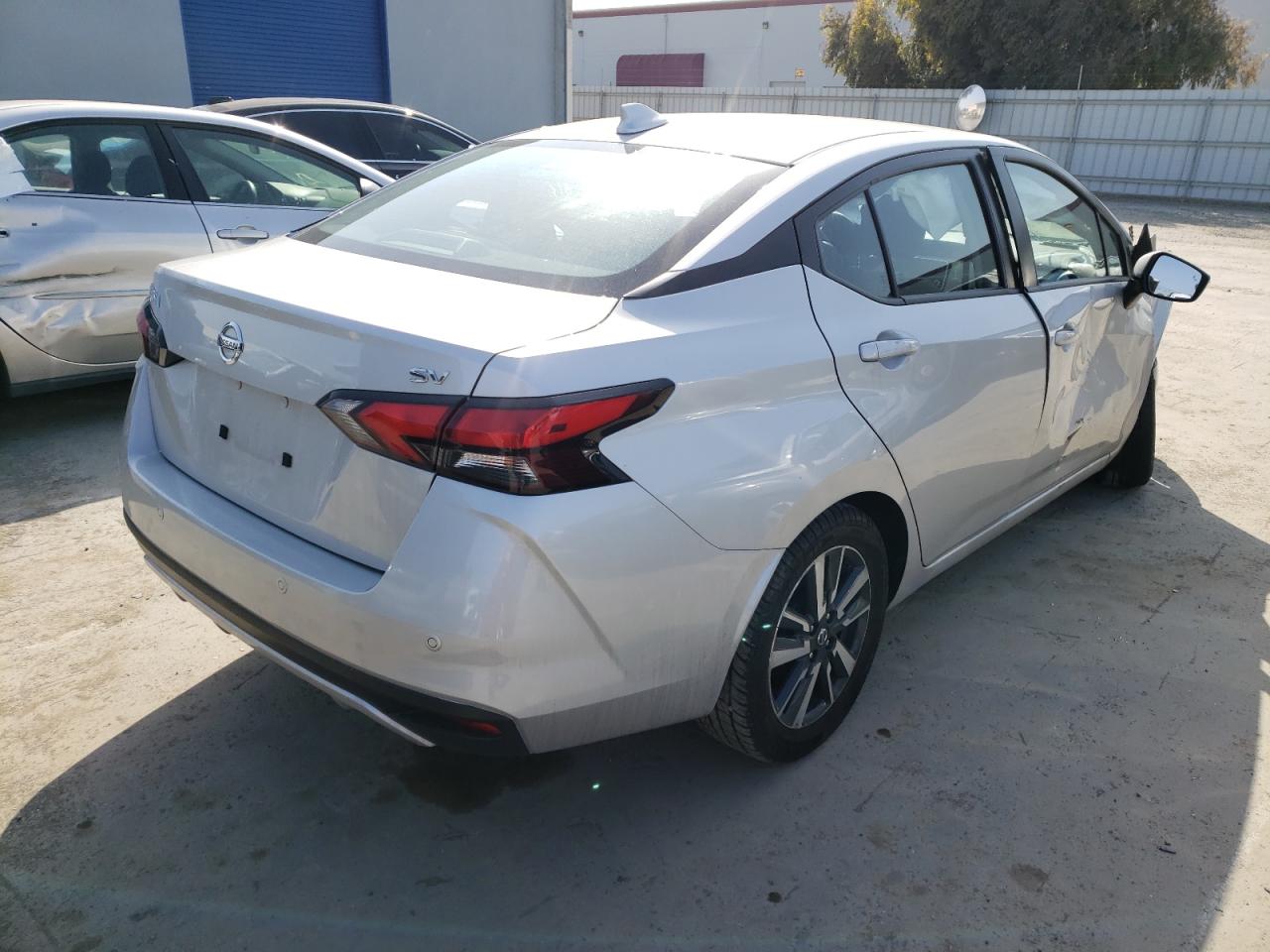 Photo 4 from auction – 2021 NISSAN VERSA SV with VIN 3N1CN8EV2ML809657