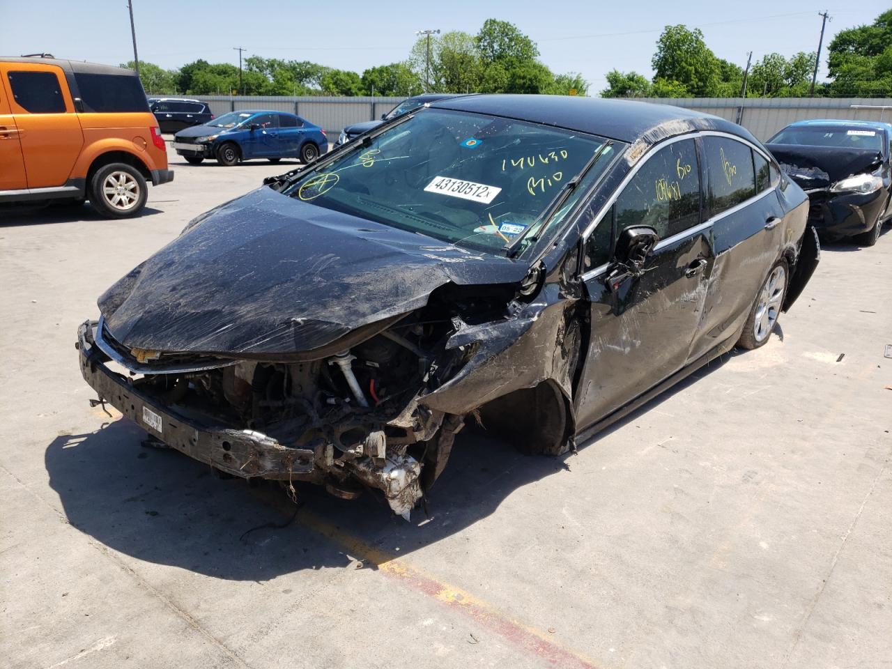 Photo 2 from auction – 2017 CHEVROLET CRUZE PREM with VIN 1G1BF5SM7H7140630