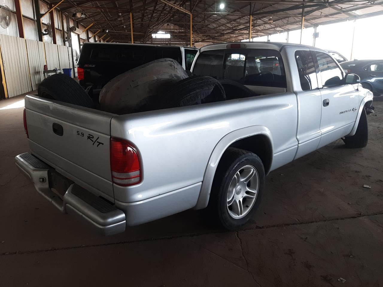 Photo 4 from auction – 2001 DODGE DAKOTA with VIN 1B7GL22Z71S114922