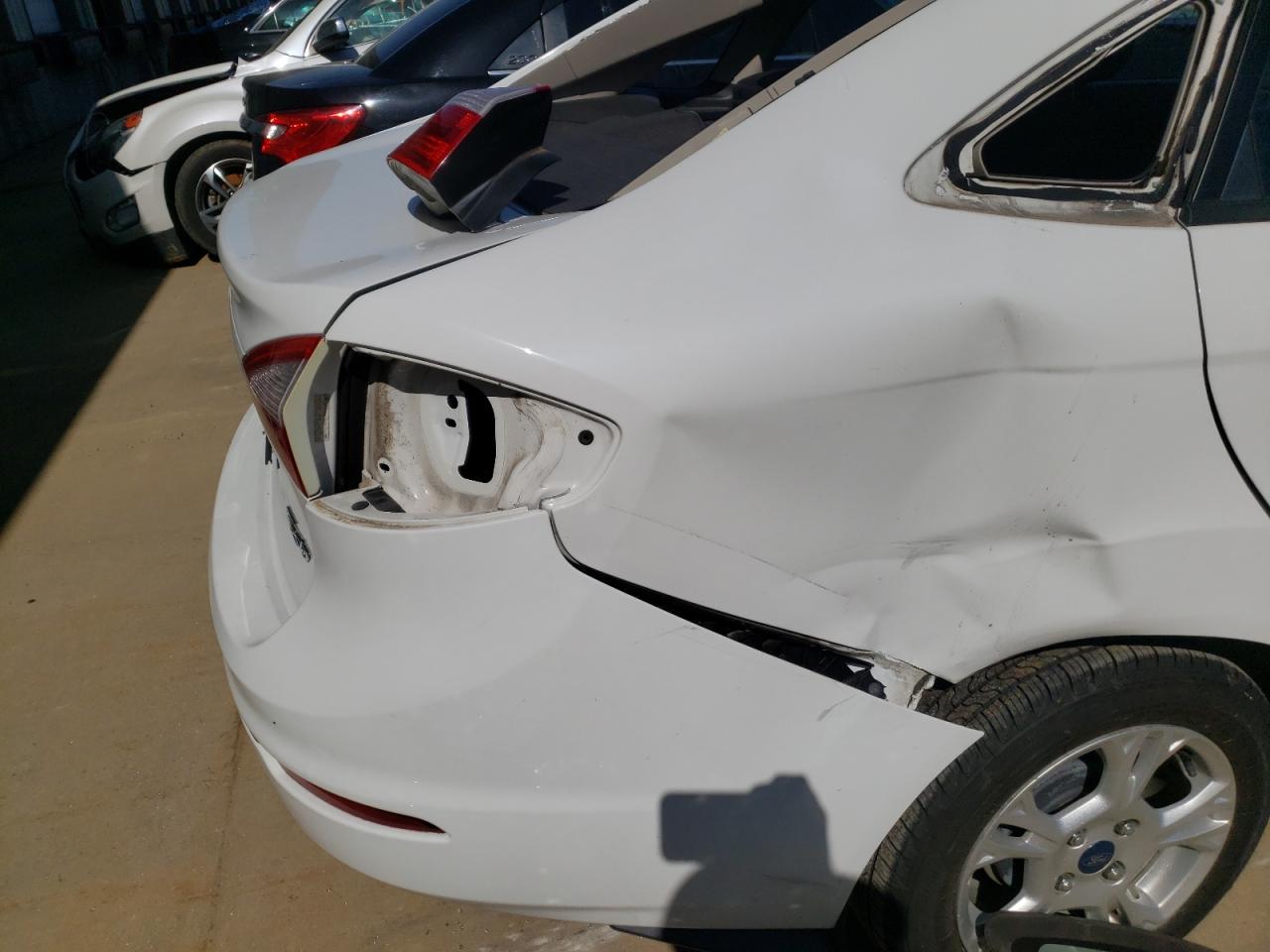 Photo 9 from auction – 2014 FORD FIESTA SE with VIN 3FADP4BJ7EM106093