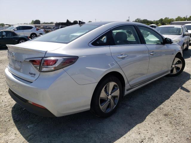 Photo 4 from auction – 2017 HYUNDAI SONATA HYB with VIN KMHE34L32HA074600
