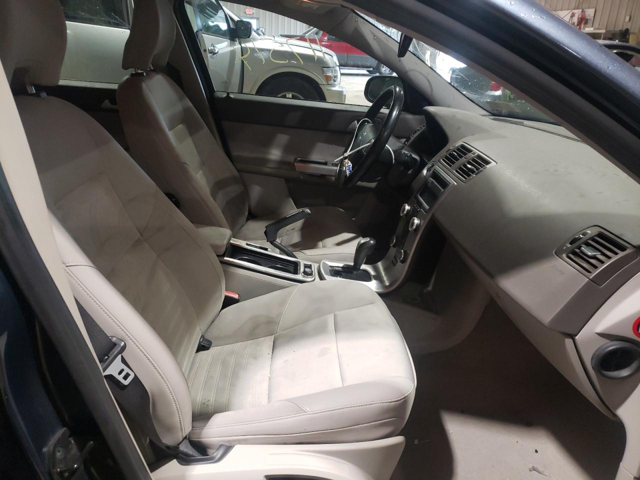 Photo 5 from auction – 2010 VOLVO S40 2.4I with VIN YV1390MS6A2496999