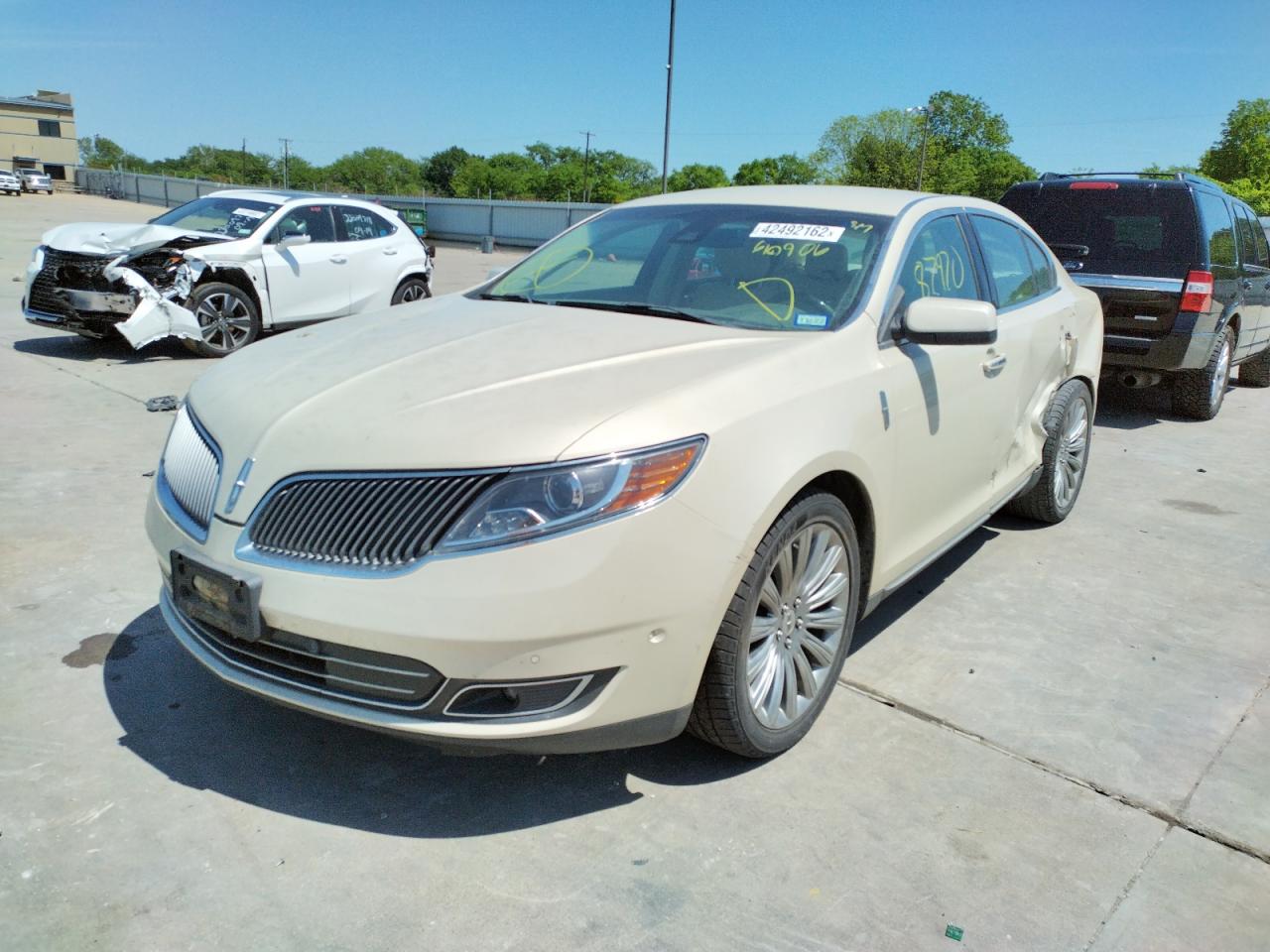 Photo 2 from auction – 2014 LINCOLN MKS with VIN 1LNHL9DK0EG610906