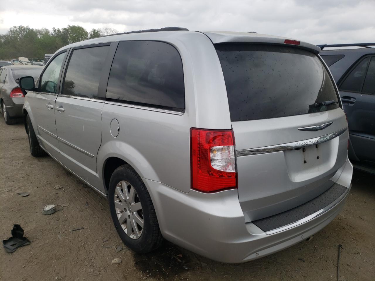 Photo 3 from auction – 2011 CHRYSLER TOWN & COU with VIN 2A4RR8DG6BR783492