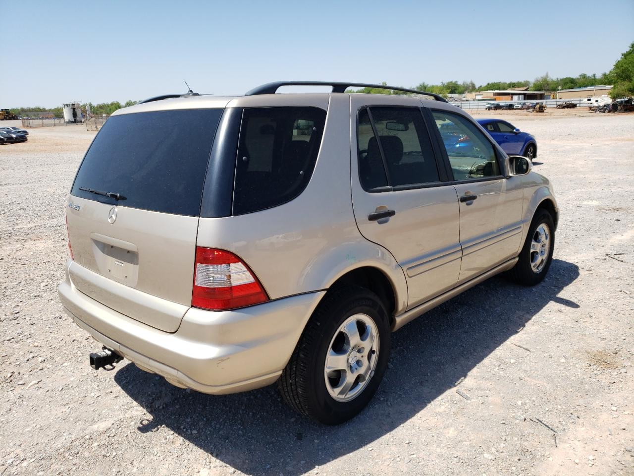 Photo 4 from auction – 2002 MERCEDES-BENZ ML 320 with VIN 4JGAB54E92A344386