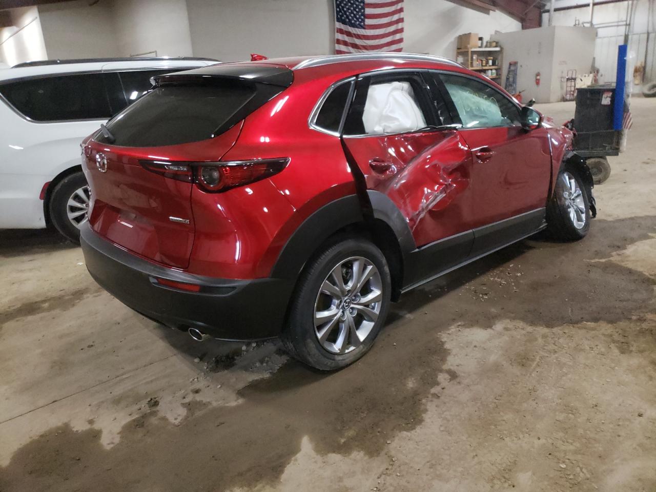 Photo 4 from auction – 2021 MAZDA CX-30 PREM with VIN 3MVDMBDM1MM224619