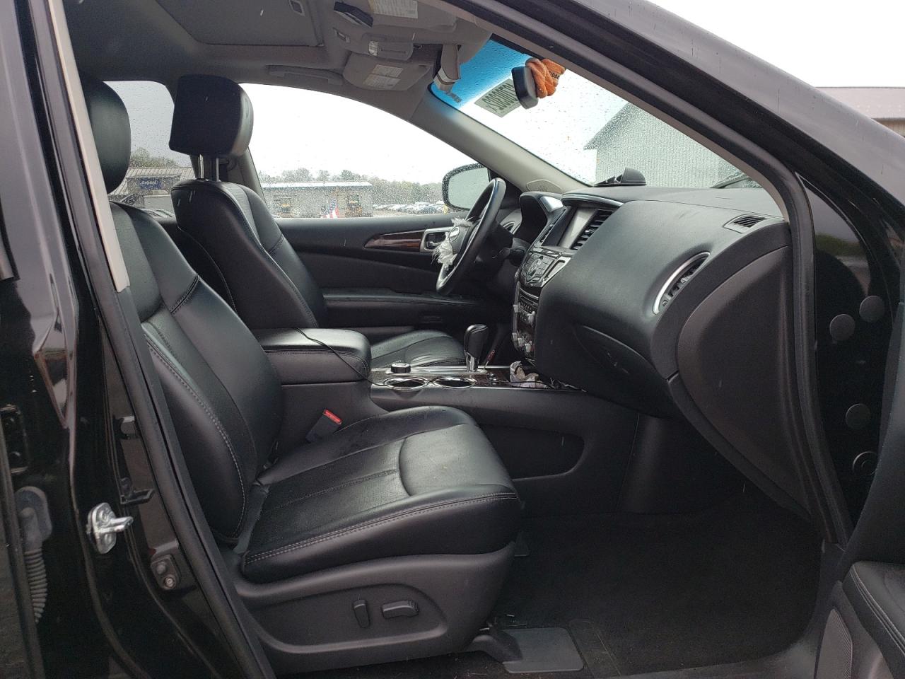 Photo 5 from auction – 2014 NISSAN PATHFINDER with VIN 5N1AR2MM0EC721357