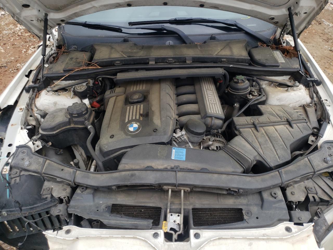 Photo 7 from auction – 2011 BMW 328 I with VIN WBADW3C55BE439447