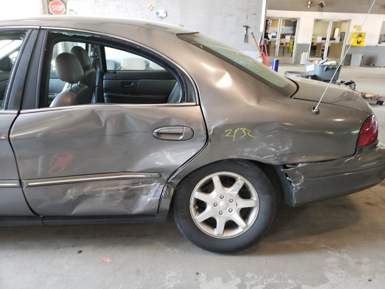 Photo 9 from auction – 2002 MERCURY SABLE with VIN 1MEFM55S42A615698