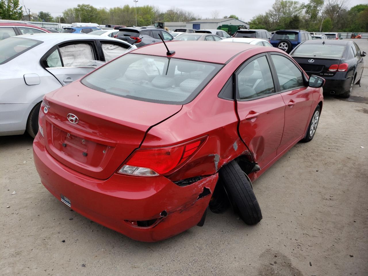 Photo 4 from auction – 2016 HYUNDAI ACCENT SE with VIN KMHCT4AE8GU140012