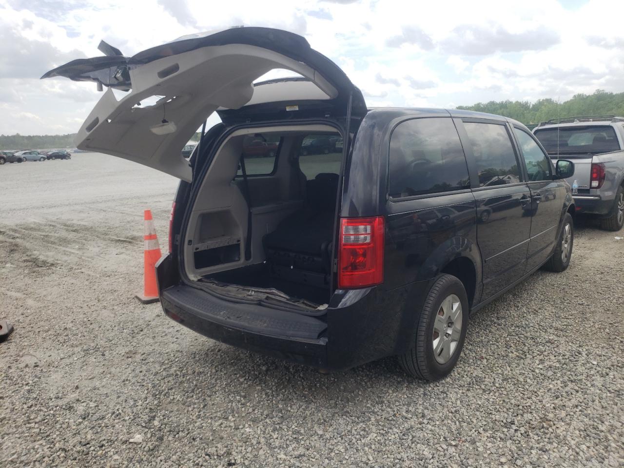 Photo 4 from auction – 2010 DODGE GRAND CARA with VIN 2D4RN4DE7AR268804