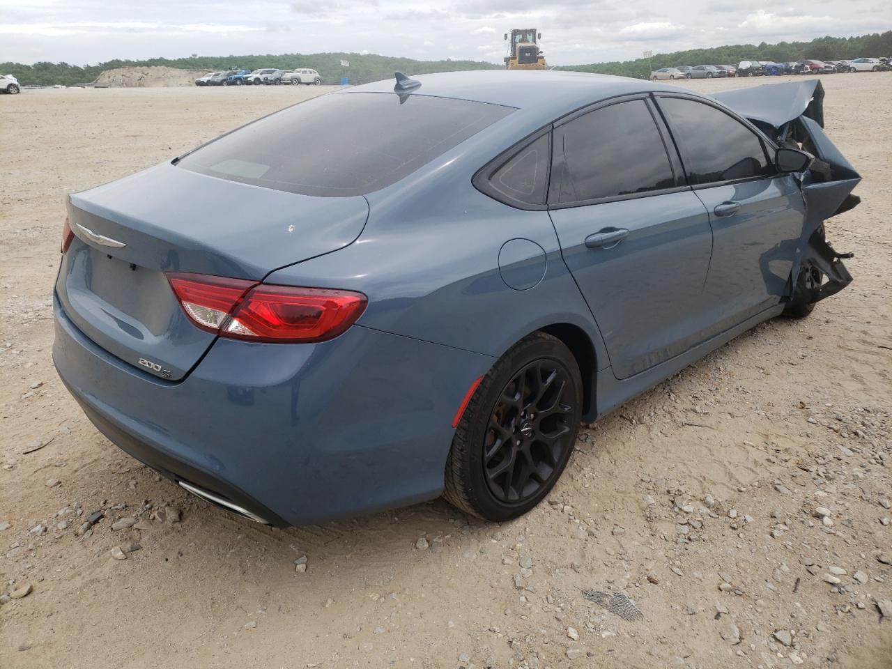 Photo 4 from auction – 2015 CHRYSLER 200 S with VIN 1C3CCCBG6FN615068
