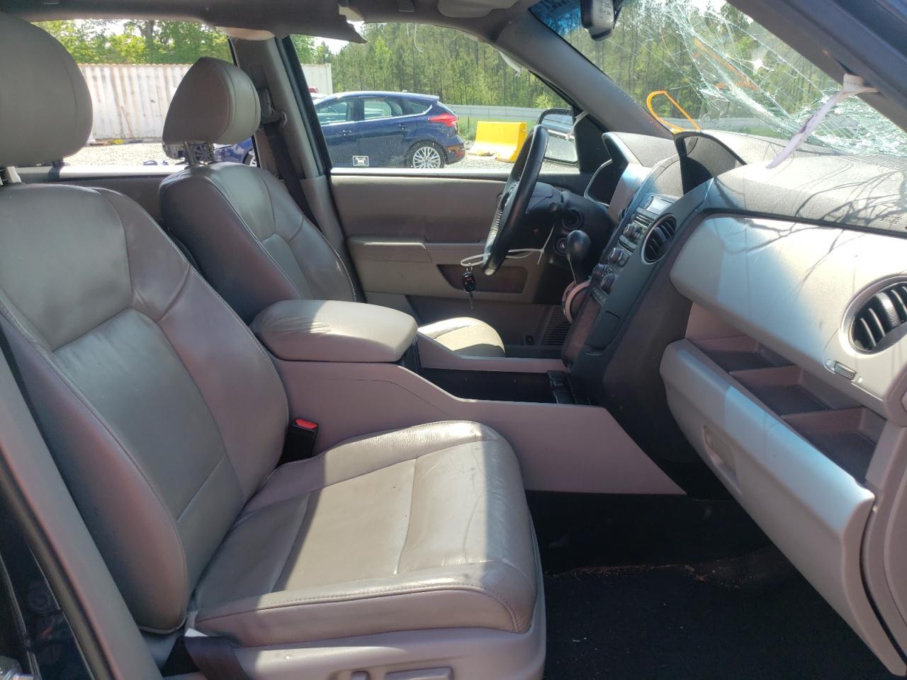 Photo 5 from auction – 2012 HONDA PILOT EXL with VIN 5FNYF4H54CB032982