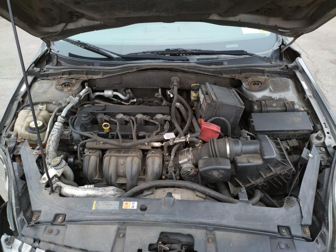 Photo 7 from auction – 2010 MERCURY MILAN with VIN 3MEHM0HA6AR606181