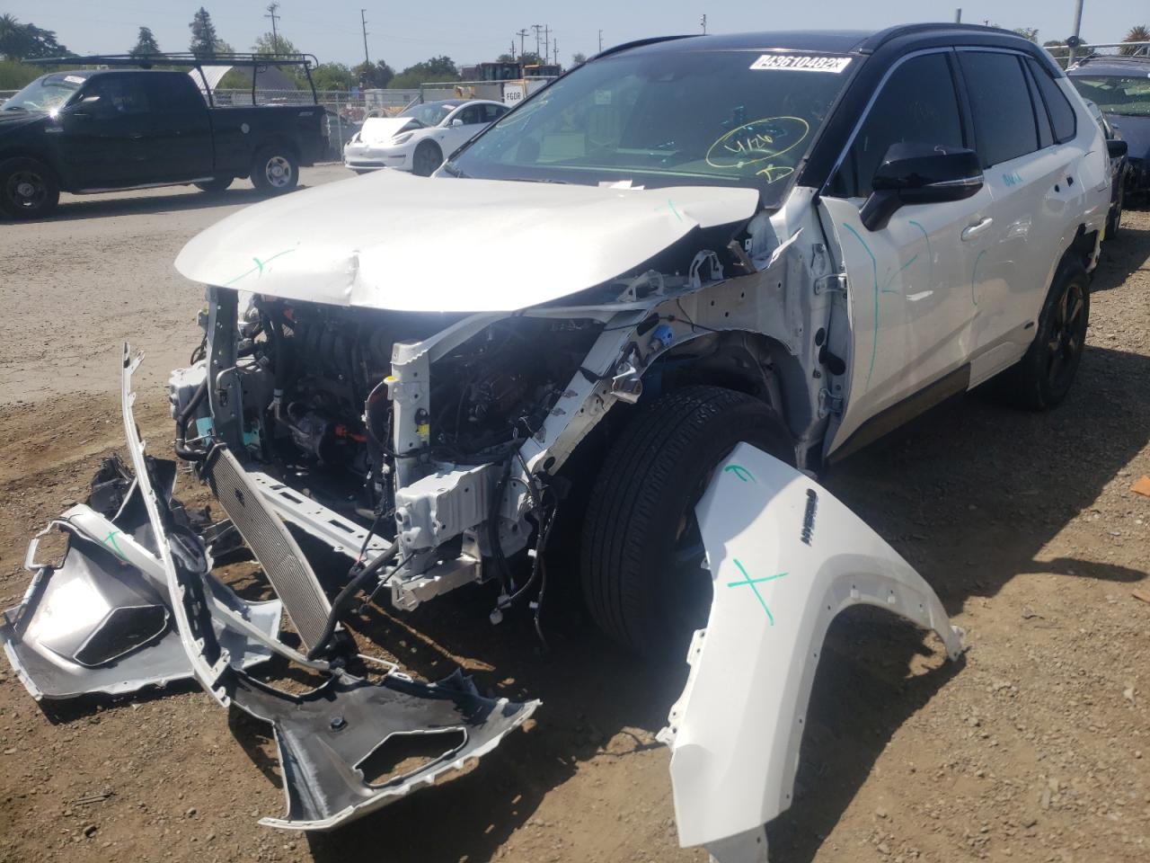 Photo 2 from auction – 2019 TOYOTA RAV4 XSE with VIN JTMEWRFV2KD517727
