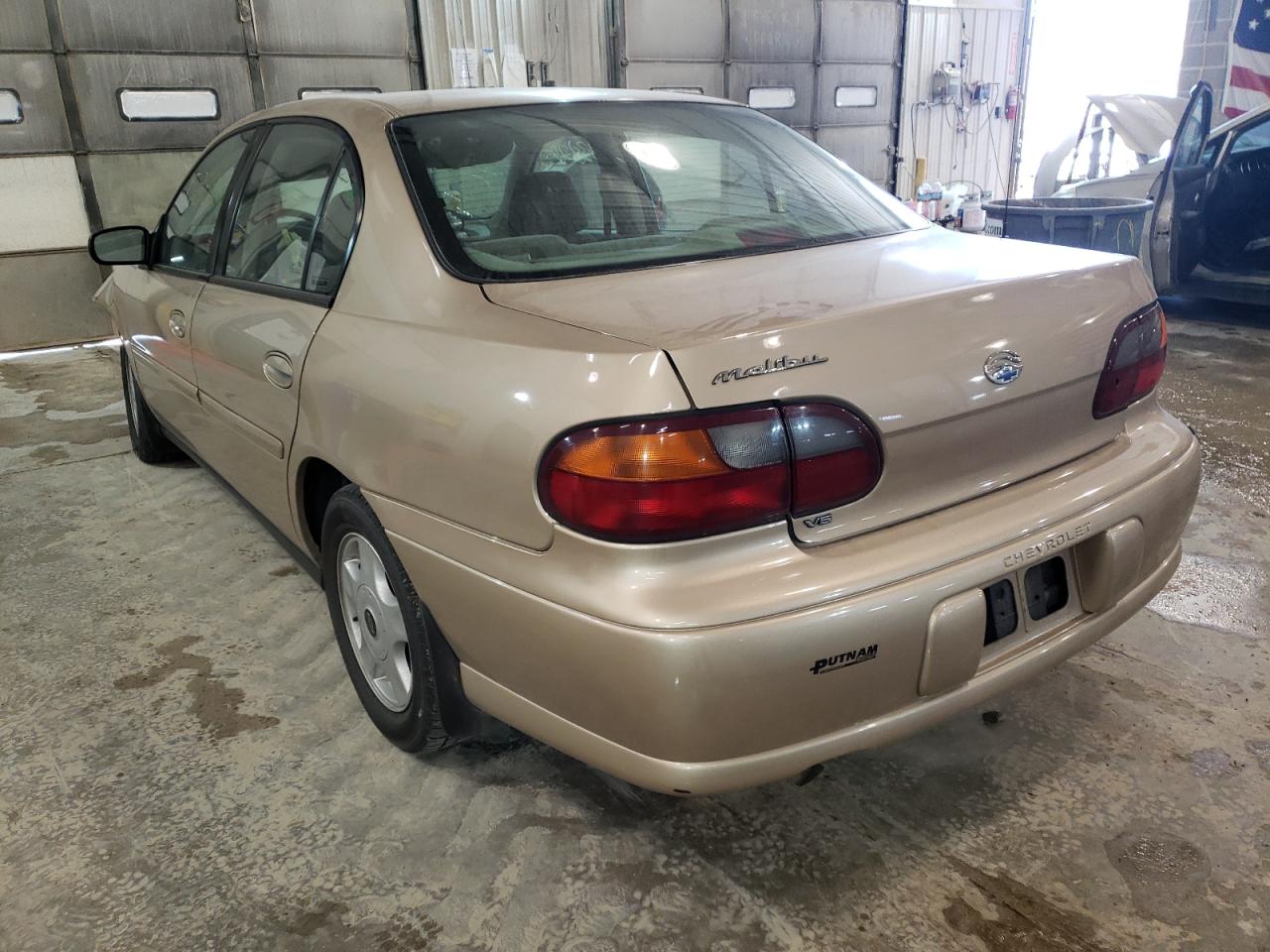 Photo 3 from auction – 2001 CHEVROLET MALIBU with VIN 1G1ND52J916179420