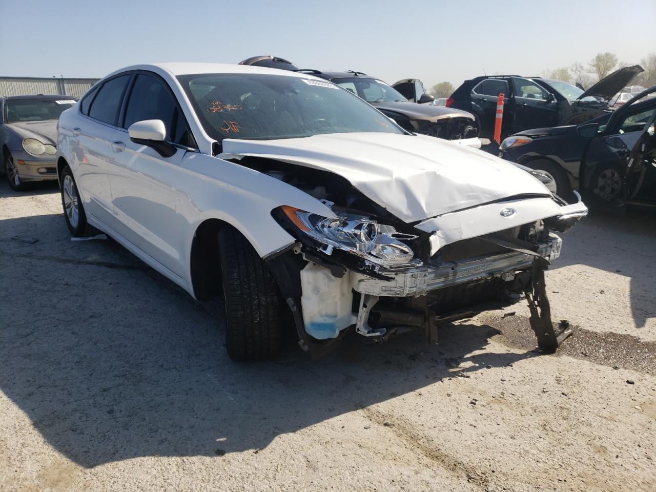 Photo 1 from auction – 2019 FORD FUSION SE with VIN 3FA6P0HDXKR108325
