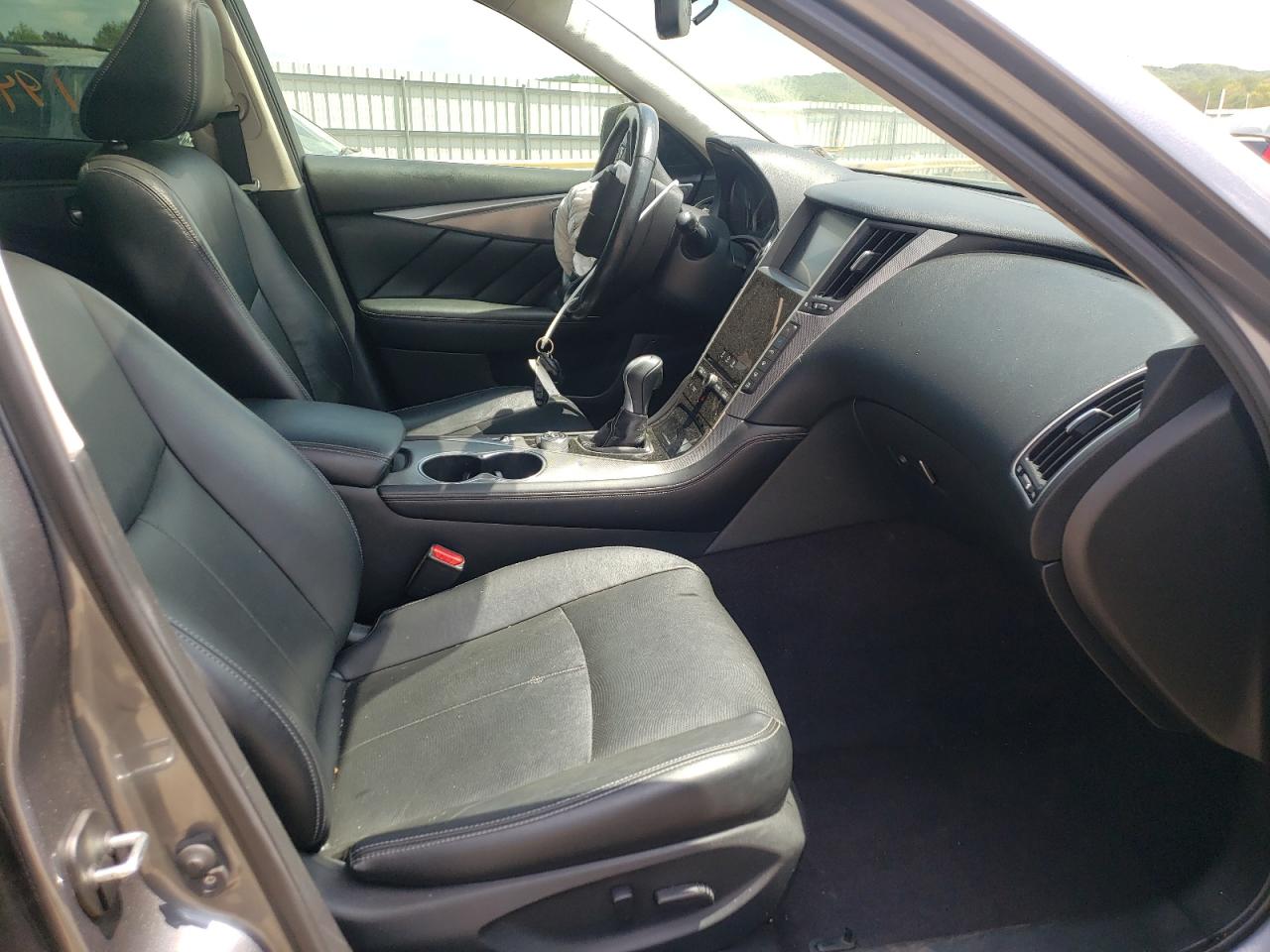 Photo 5 from auction – 2015 INFINITI Q50 BASE with VIN JN1BV7AR8FM421341