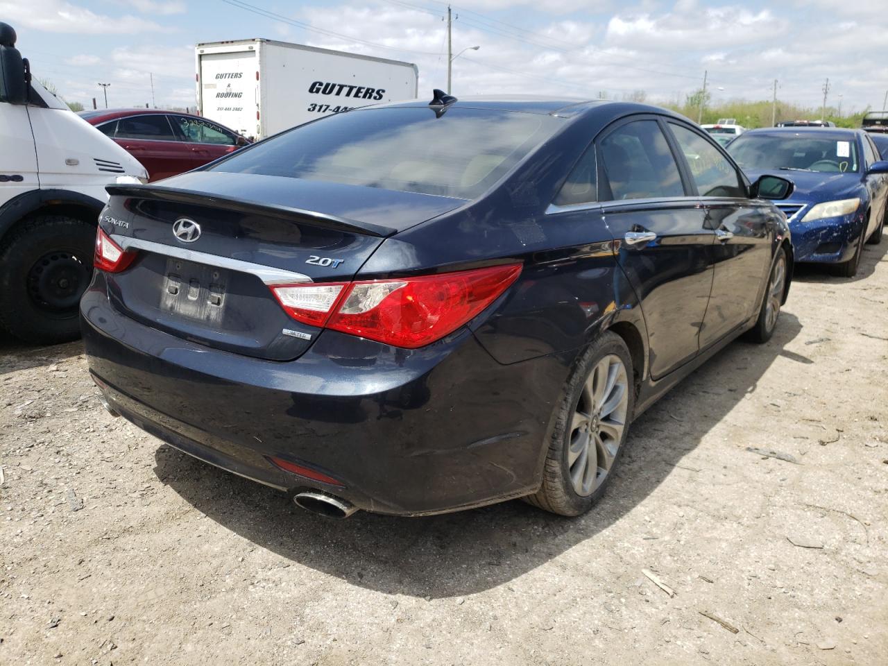 Photo 4 from auction – 2012 HYUNDAI SONATA SE with VIN 5NPEC4AB5CH431218