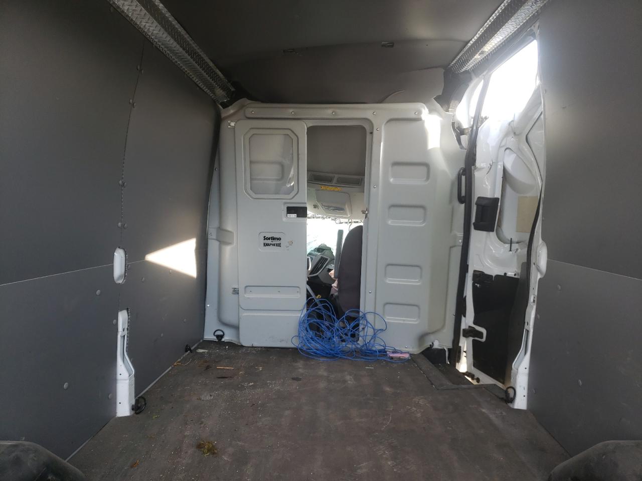 Photo 6 from auction – 2015 FORD TRANSIT T- with VIN 1FTNR2CG9FKB26175
