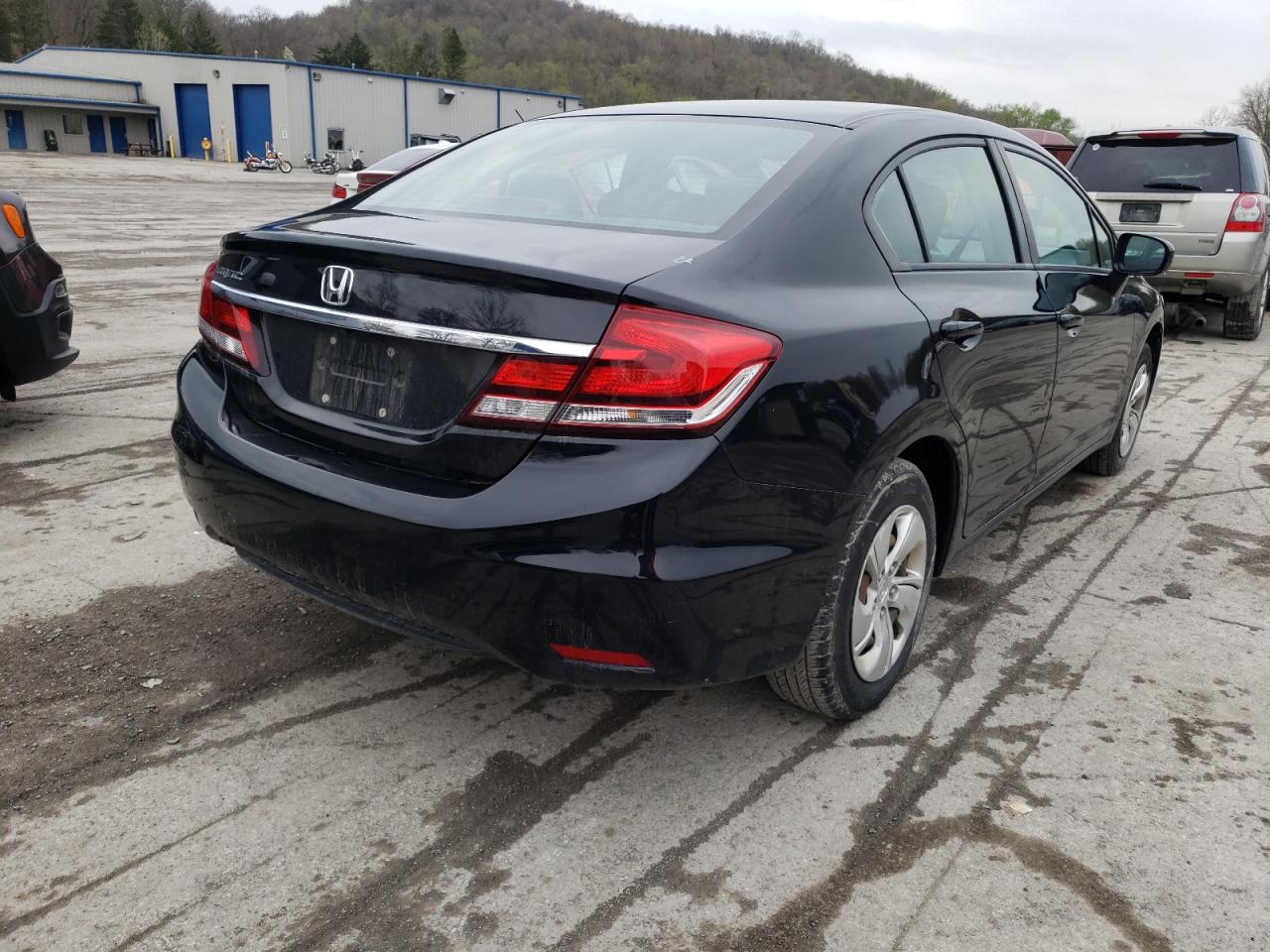 Photo 4 from auction – 2014 HONDA CIVIC LX with VIN 2HGFB2F53EH520698