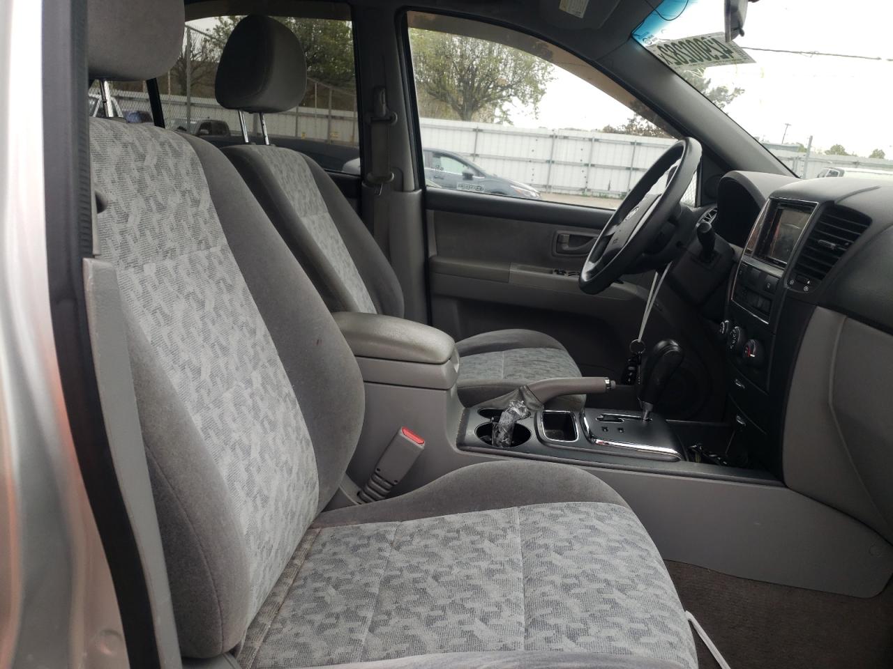 Photo 5 from auction – 2008 KIA SORENTO EX with VIN KNDJC735185811199