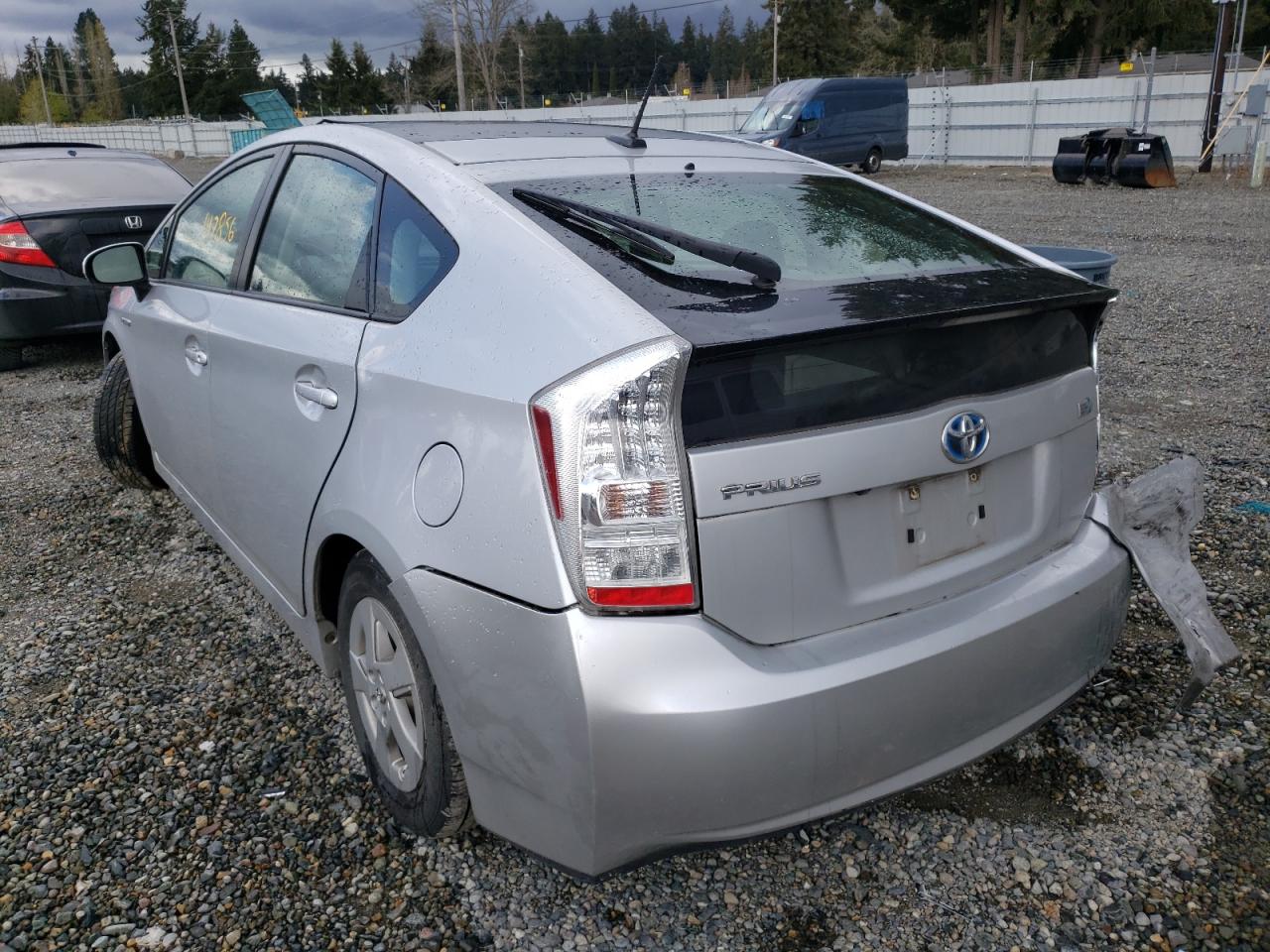 Photo 3 from auction – 2010 TOYOTA PRIUS with VIN JTDKN3DU8A0104407