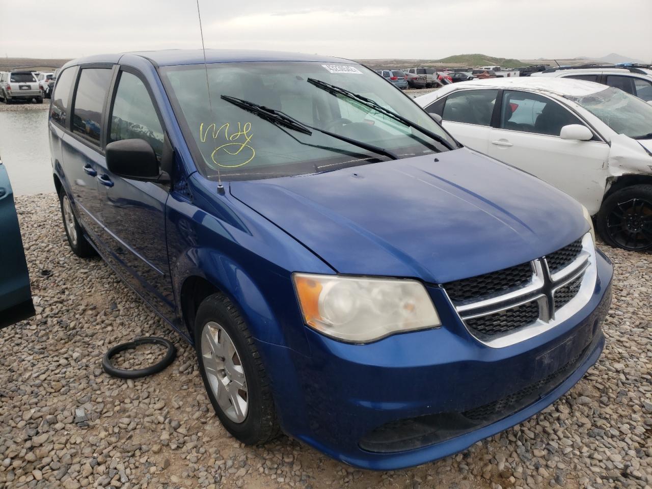 DODGE GRAND CARA 2011 with VIN 2D4RN4DG6BR743667 - Photo from auction
