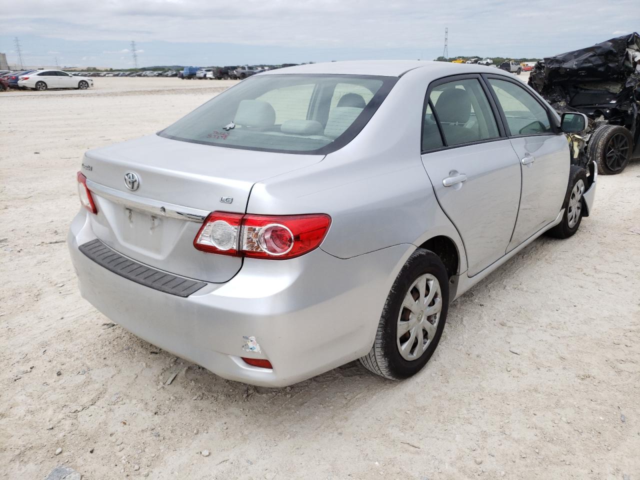 Photo 4 from auction – 2011 TOYOTA COROLLA BA with VIN JTDBU4EE3B9154757