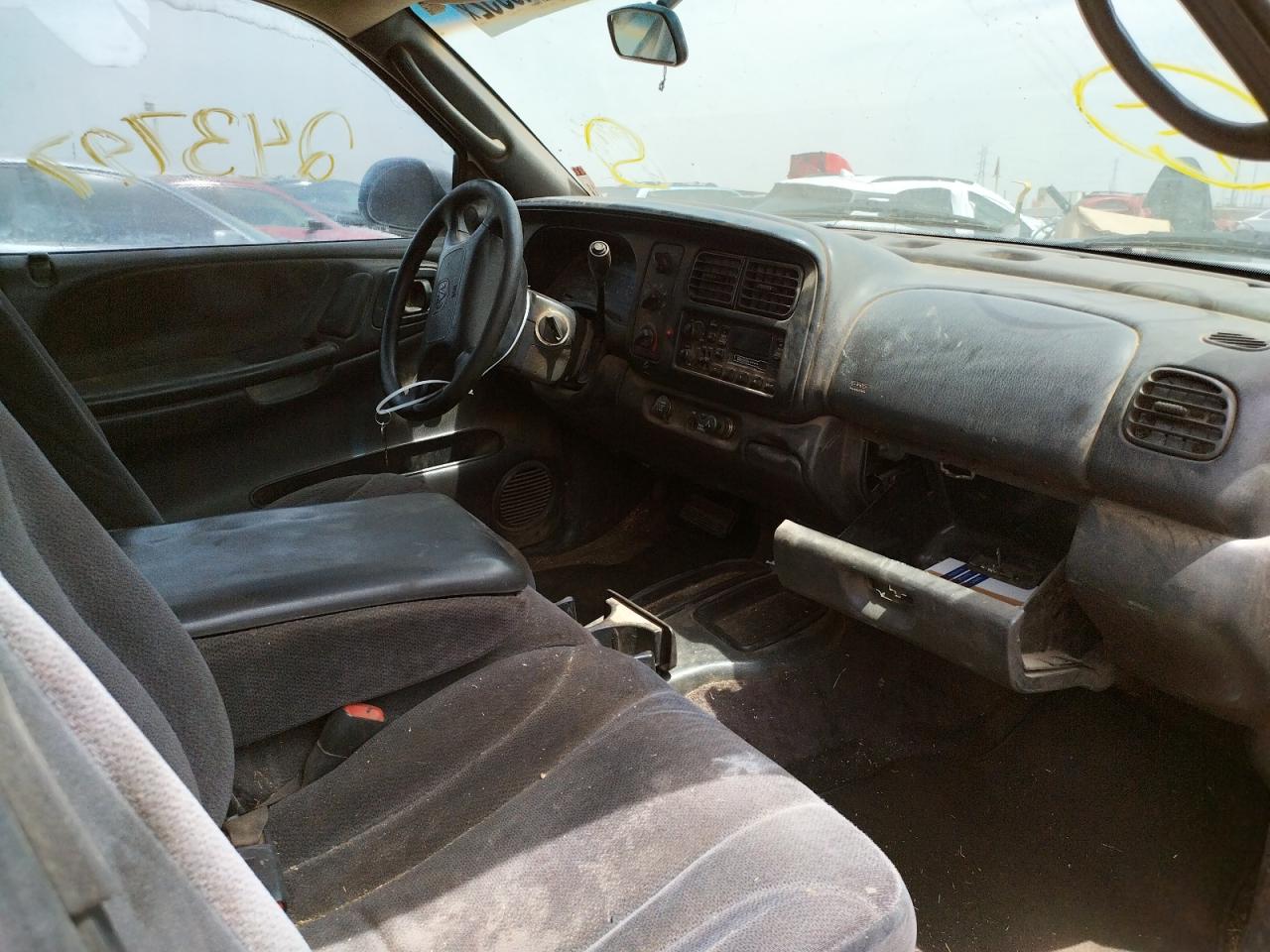 Photo 5 from auction – 2000 DODGE DAKOTA with VIN 1B7FL26X4YS798729