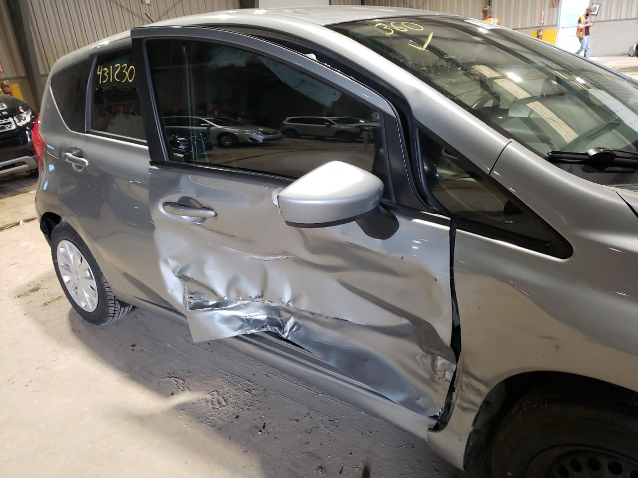 Photo 9 from auction – 2015 NISSAN VERSA NOTE with VIN 3N1CE2CPXFL403615