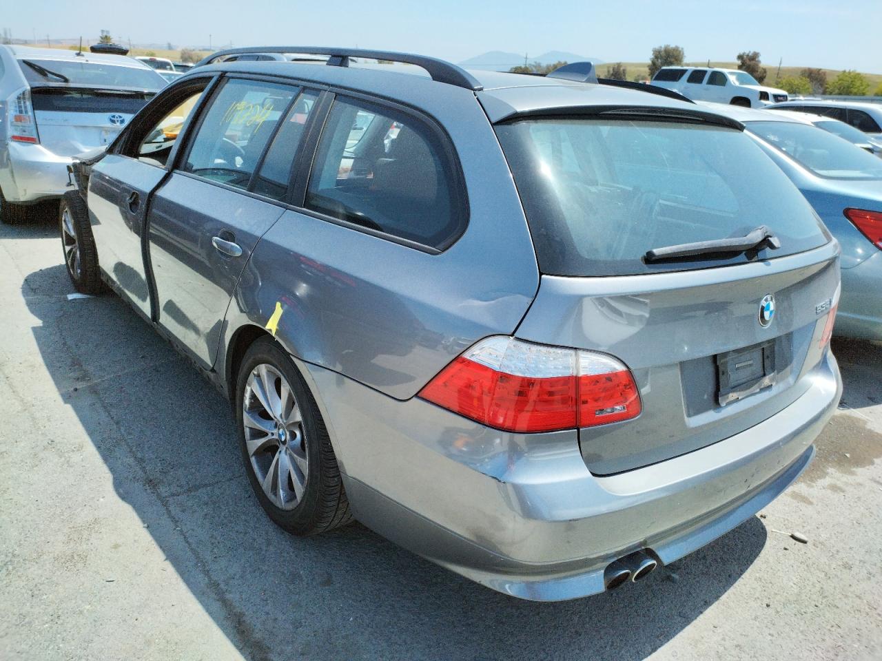 Photo 3 from auction – 2010 BMW 535 XI with VIN WBAPT7C58AC237581