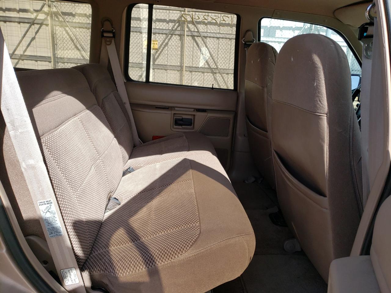 Photo 6 from auction – 1994 FORD EXPLORER with VIN 1FMDU34X3RUC60702
