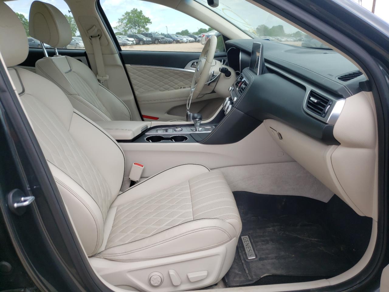 Photo 5 from auction – 2019 GENESIS G70 PRESTI with VIN KMTG34LE5KU019743