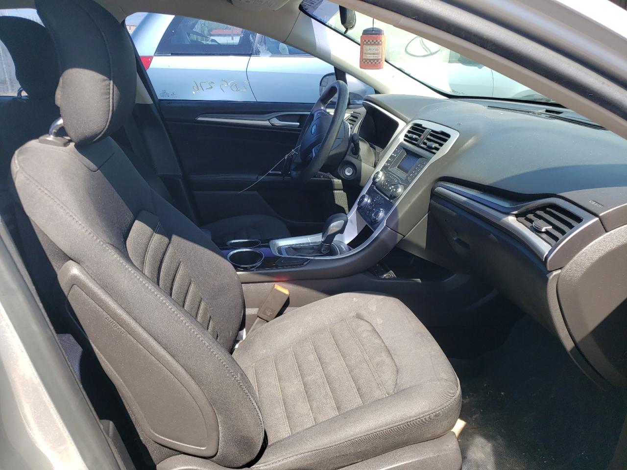 Photo 5 from auction – 2013 FORD FUSION SE with VIN 3FA6P0H7XDR207675