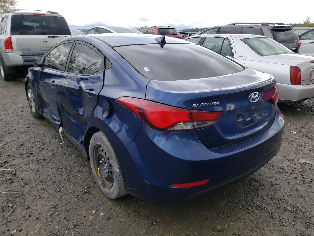 Photo 3 from auction – 2016 HYUNDAI ELANTRA SE with VIN 5NPDH4AE5GH730723