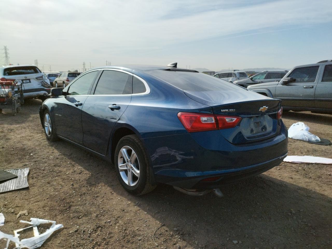 Photo 3 from auction – 2019 CHEVROLET MALIBU LS with VIN 1G1ZB5ST0KF206255