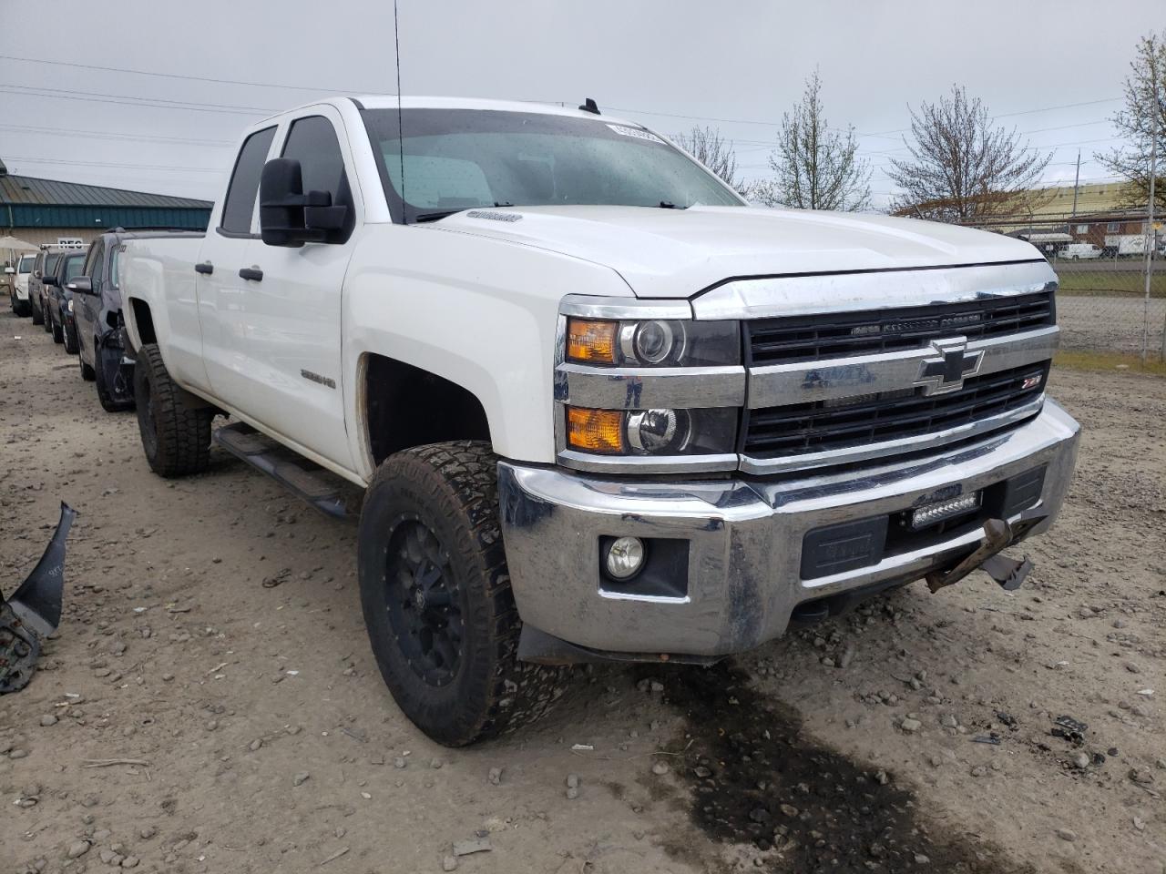 CHEVROLET SILVERADO 2015 with VIN 1GC2KVE84FZ106180 - Photo from auction